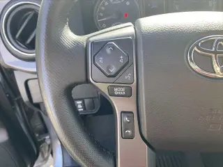 Toyota Tacoma 2021 4x4 TRD Off-Road 4dr Double Cab 5.0 ft SB 6A