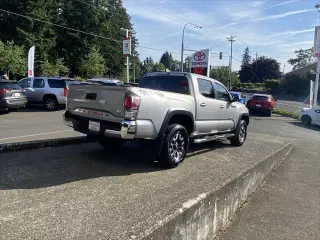 Toyota Tacoma 2021 4x4 TRD Off-Road 4dr Double Cab 5.0 ft SB 6A