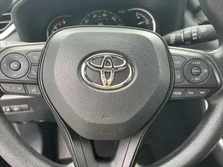 Toyota RAV4 2025 AWD XLE 4dr SUV