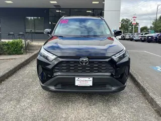 Toyota RAV4 2025 AWD XLE 4dr SUV