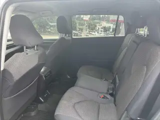 Toyota Highlander Hybrid 2021 AWD LE 4dr SUV