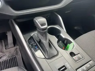 Toyota Highlander Hybrid 2021 AWD LE 4dr SUV