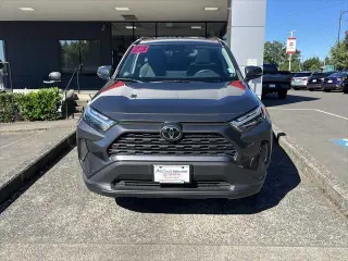 Toyota RAV4 2023 AWD XLE 4dr SUV