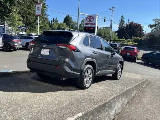 Toyota RAV4 2023 AWD XLE 4dr SUV