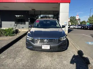 Volkswagen Jetta 2021 SE 4dr Sedan