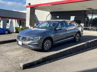 Volkswagen Jetta 2021 SE 4dr Sedan