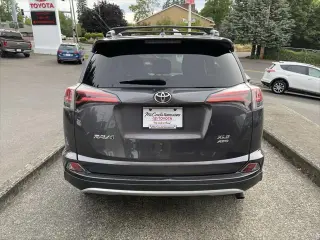 Toyota RAV4 2016 AWD XLE 4dr SUV