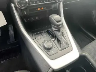 Toyota RAV4 Hybrid 2024 AWD LE 4dr SUV