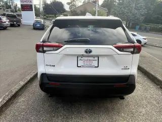 Toyota RAV4 Hybrid 2024 AWD LE 4dr SUV
