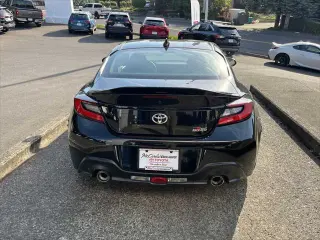 Toyota GR86 2023 Premium 2dr Coupe 6M