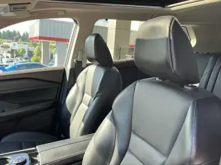 Nissan Rogue 2021 AWD SV 4dr Crossover