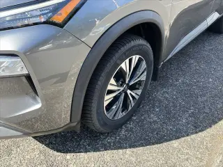 Nissan Rogue 2021 AWD SV 4dr Crossover