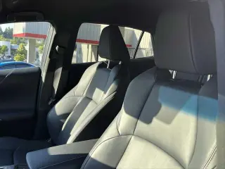 Toyota Venza 2023 AWD XLE 4dr Crossover