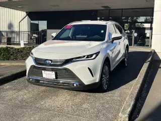 Toyota Venza 2023 AWD XLE 4dr Crossover