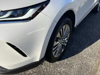 Toyota Venza 2023 AWD XLE 4dr Crossover