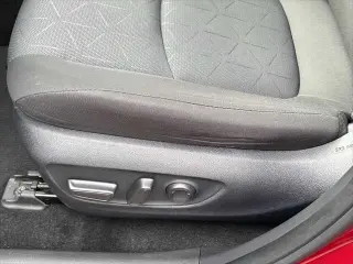 Toyota RAV4 2024 AWD XLE 4dr SUV