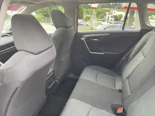 Toyota RAV4 2024 AWD XLE 4dr SUV