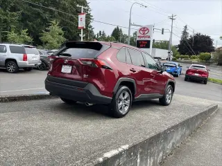 Toyota RAV4 2024 AWD XLE 4dr SUV
