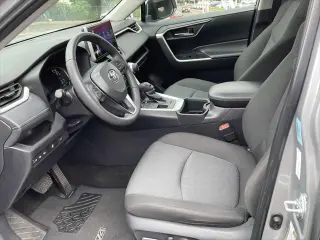 Toyota RAV4 2024 AWD XLE 4dr SUV
