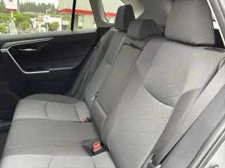 Toyota RAV4 2024 AWD XLE 4dr SUV
