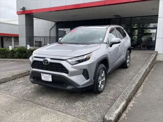 Toyota RAV4 2024 AWD XLE 4dr SUV