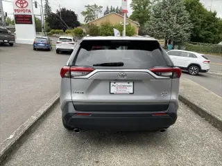 Toyota RAV4 2024 AWD XLE 4dr SUV
