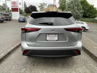 Toyota Highlander 2024 AWD XLE 4dr SUV