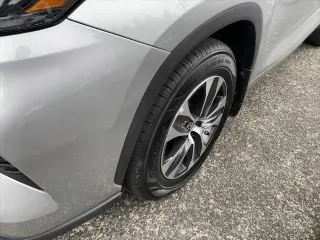 Toyota Highlander 2024 AWD XLE 4dr SUV