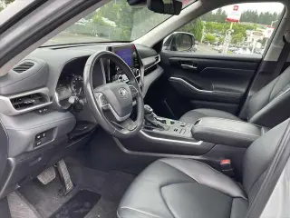 Toyota Highlander 2024 AWD XLE 4dr SUV