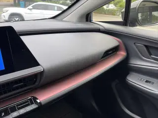 Toyota Prius Prime 2024 SE 4dr Hatchback