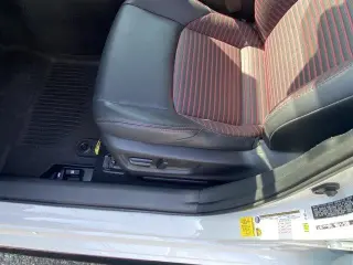 Toyota Corolla 2026 XSE 4dr Sedan