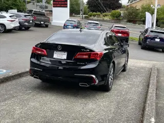 Acura TLX 2018 SH-AWD V6 4dr Sedan w/Advance Package