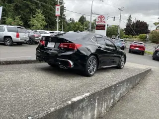 Acura TLX 2018 SH-AWD V6 4dr Sedan w/Advance Package