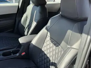 Toyota Corolla Cross 2024 AWD L 4dr Crossover