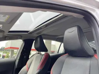 Toyota Prius Prime 2023 XSE 4dr Hatchback