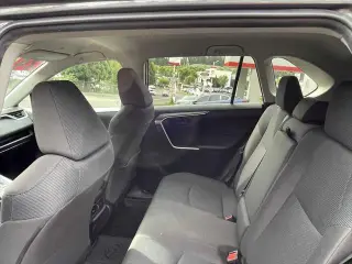 Toyota RAV4 Hybrid 2024 AWD LE 4dr SUV