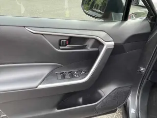 Toyota RAV4 Hybrid 2024 AWD LE 4dr SUV