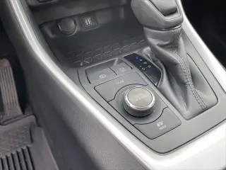 Toyota RAV4 Hybrid 2024 AWD LE 4dr SUV
