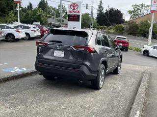 Toyota RAV4 Hybrid 2024 AWD LE 4dr SUV