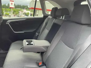 Toyota RAV4 Hybrid 2024 AWD LE 4dr SUV