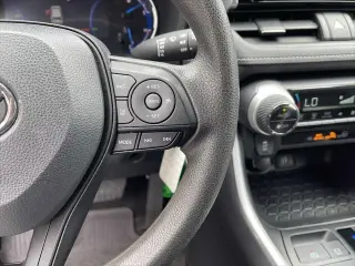 Toyota RAV4 Hybrid 2024 AWD LE 4dr SUV