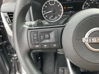 Nissan Rogue 2022 AWD SV 4dr Crossover