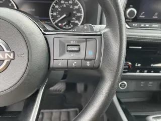 Nissan Rogue 2022 AWD SV 4dr Crossover