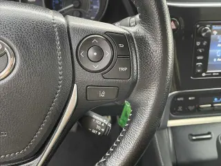 Toyota Corolla iM 2017 4dr Hatchback CVT