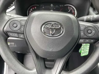Toyota RAV4 2025 LE 4dr SUV