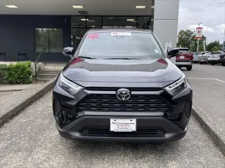 Toyota RAV4 2025 LE 4dr SUV