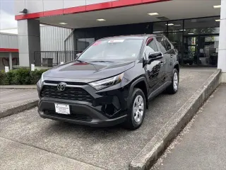 Toyota RAV4 2025 LE 4dr SUV