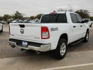 Ram 1500 2023 4x4 Lone Star 4dr Crew Cab 5.6 ft. SB Pickup