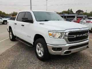 Ram 1500 2023 4x4 Lone Star 4dr Crew Cab 5.6 ft. SB Pickup