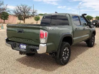 Toyota Tacoma 2021 4x4 SR V6 4dr Double Cab 5.0 ft SB